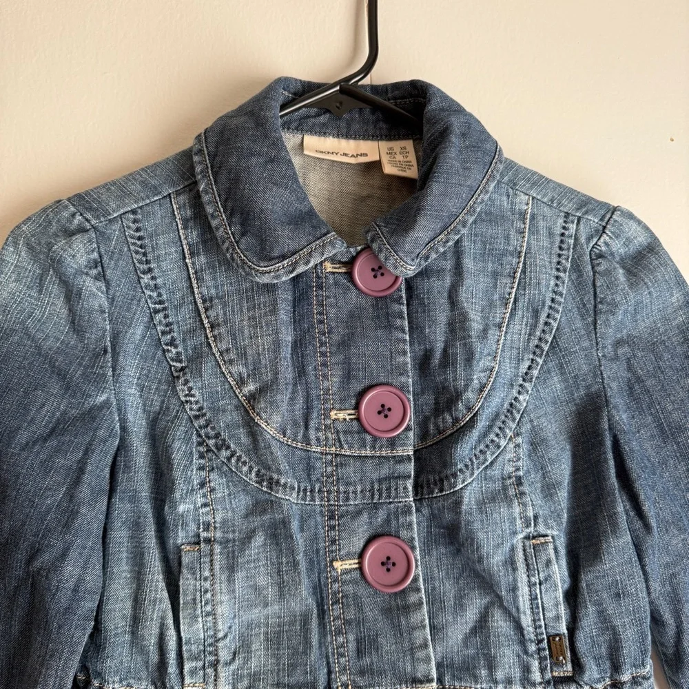 DKNY Vintage Cropped Denim Jacket Embroidered Y2K Grunge Emo Women’s Size XS - Picture 5 of 12